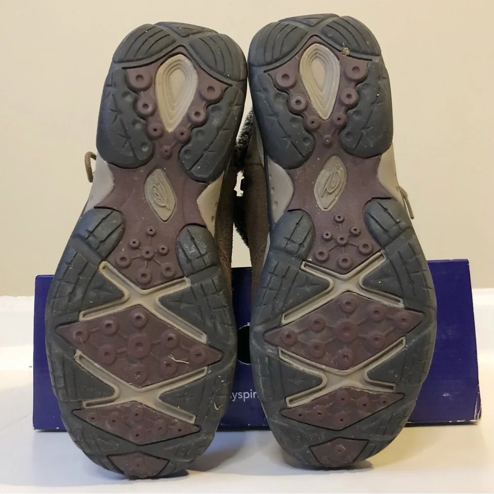 Easy Spirit Boots 3 for 15 SALE CLEARANCE Brown Cold Weather Booties Size 6